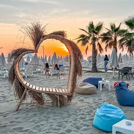 Fafa Premium & Hotell 5*