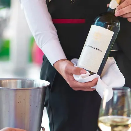 Fafa Premium & 5* Qerret (Tirana)