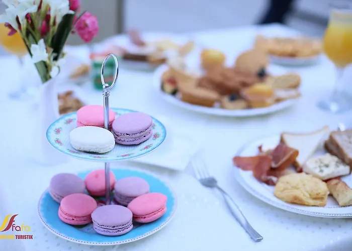 Fafa Premium & 5* Golem (Tirana)