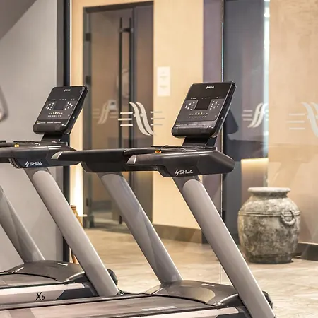 Fafa Premium & Golem (Tirana)