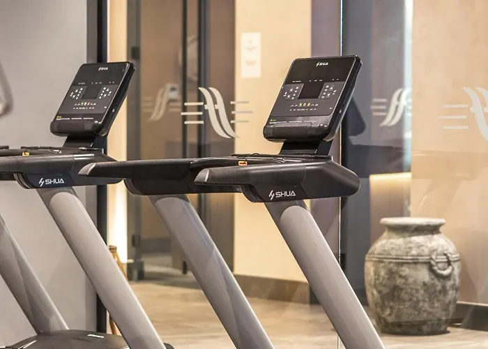 Fafa Premium & Golem (Tirana)